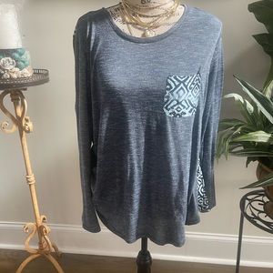 Bit & Bridle Medium navy and turquoise top. EPOC